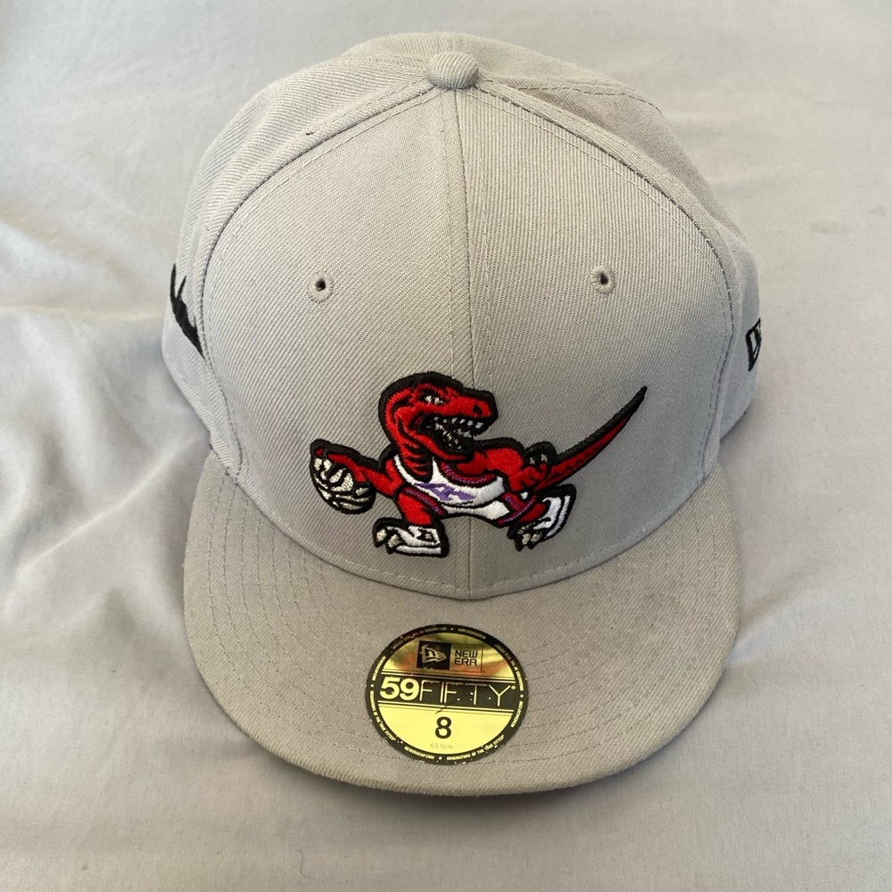 Toronto Raptors Fitted